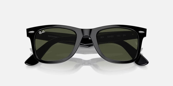 Ray-Ban® Original Wayfarer Classic™ Sunglasses - Polished Black Frane/G-15 Green Lenses