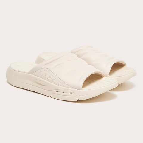Oakley® Studio Slide - Mist