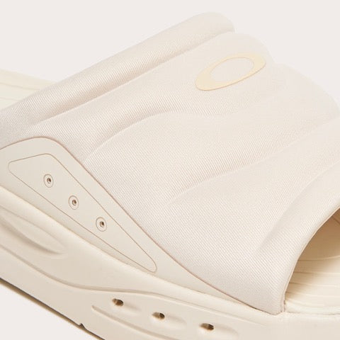 Oakley® Studio Slide - Mist